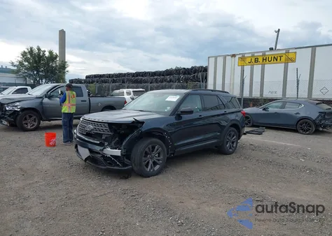 2022 Ford Explorer Xlt z USA, uszkodzony, nr VIN 1FMSK8DH2NGB66791